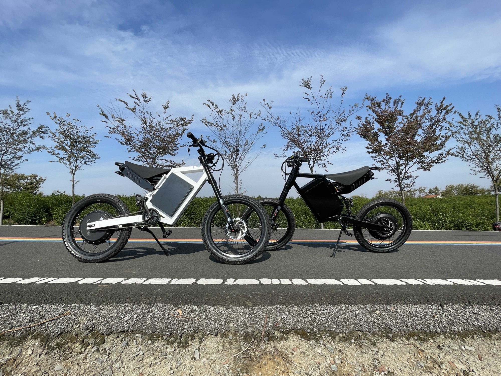 8000W 72V 40Ah Mountain Bike Fast Speed With Lithium Battery Large Power City Road Bike